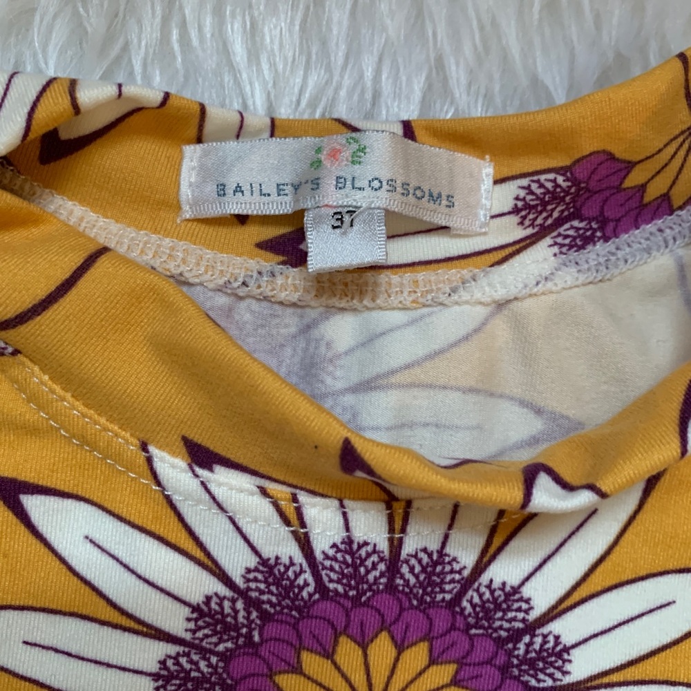 ❌SOLD❌ Bailey's Blossoms dress - Picture 4 of 4